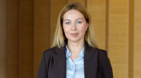 Рыжычэнка: «Долар ужо не такі эфектыўны паказчык эквіваленту заробкаў беларусаў, зараз лепей індэксаваць у расійскія рублі»